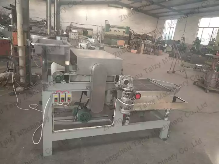 ピーナッツクラッシャー | ナッツクラッシャー 6 ナッツクラッシャー販売中