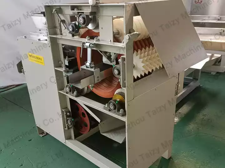 Mashine ya Kumenya Karanga Mvua