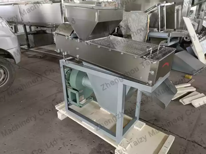 Peanut Peeling Machine