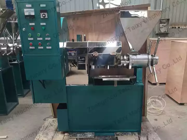 Proporcionando máquina de prensa de aceite de cacahuete con tornillo a Canadá 3 Máquina de prensa de aceite de maní