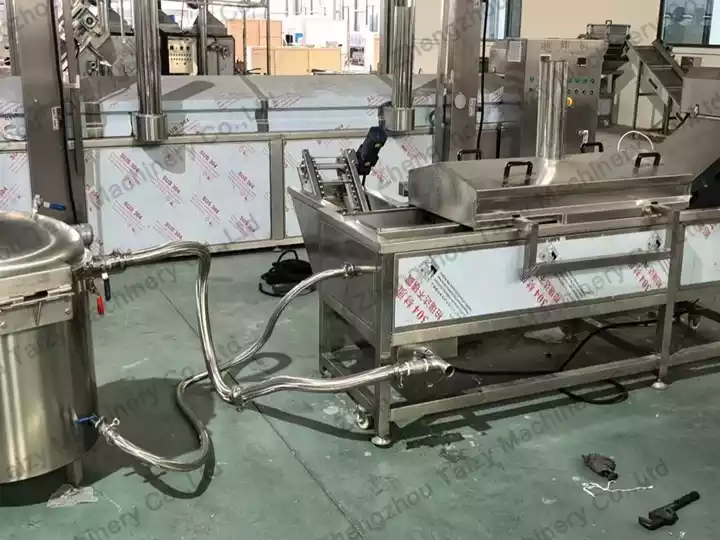 Peanut And Nut Deep Frying Machine Shipped To The Uk 1 Continuous Fryer For Sale