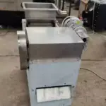 automatic peanut strip cutter