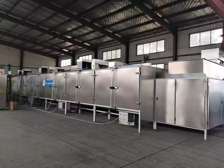 Torréfacteur continu pour noix