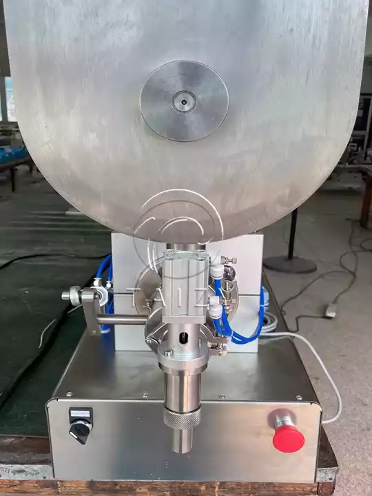 Custom Peanut Roasting Processing Line Exported To Australia 4 Peanut Butter Volumetric Filling Machine